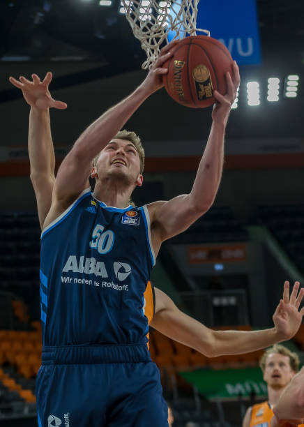 他不仅刷新 他不仅刷新