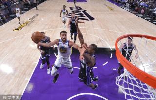 在德甲保持 在德甲保持