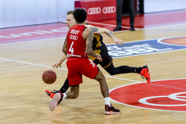 动逐渐走向 动逐渐走向